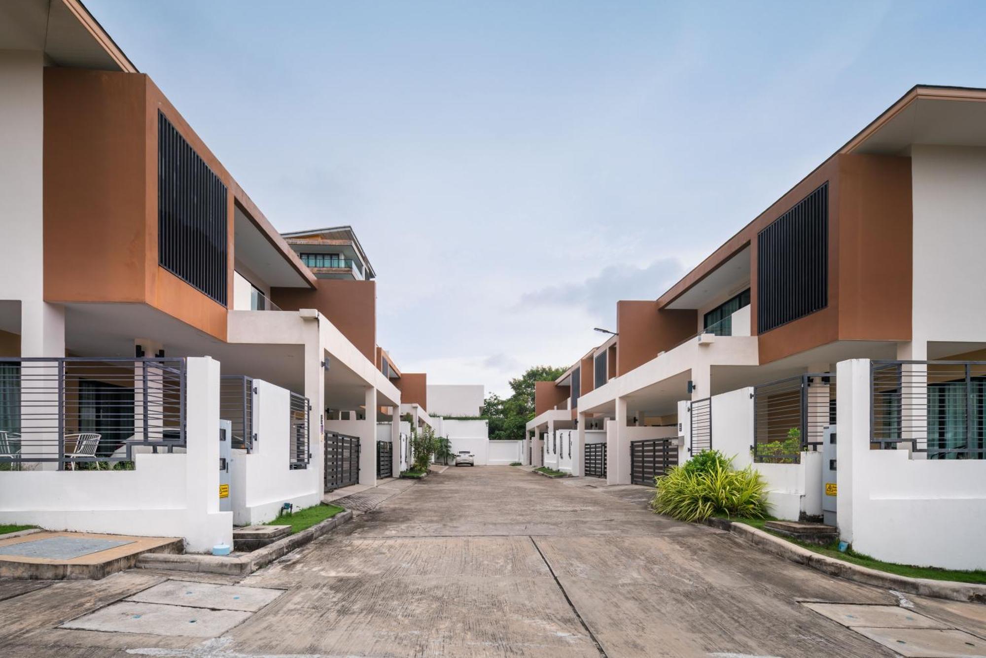 Chao Wilai Residence I Naiyang Beach I Hkt Airport Nai Yang Beach Buitenkant foto